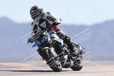 media/Oct-13-2025-Moto Forza (Mon) [[a66d839500]]/4-C Group/Session 4 (Turn 9)/